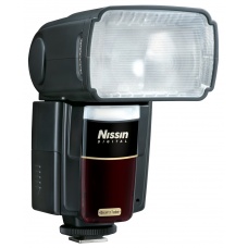 Nissin Digital MG8000 Extreme pentru Nikon